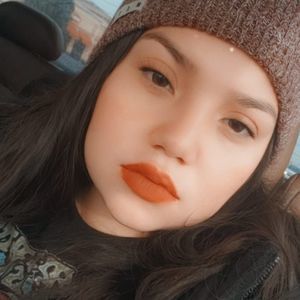 Meet your Posher, Cecilia